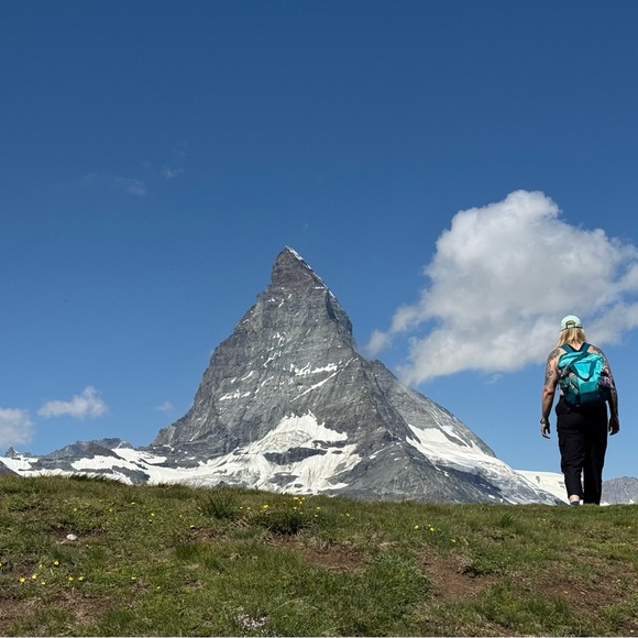 Meet your Posher, Zander! - Picture 2 of 4